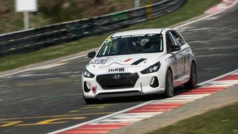 Hyundai i30 N Jajal Balap 24 Jam di Nurburgring