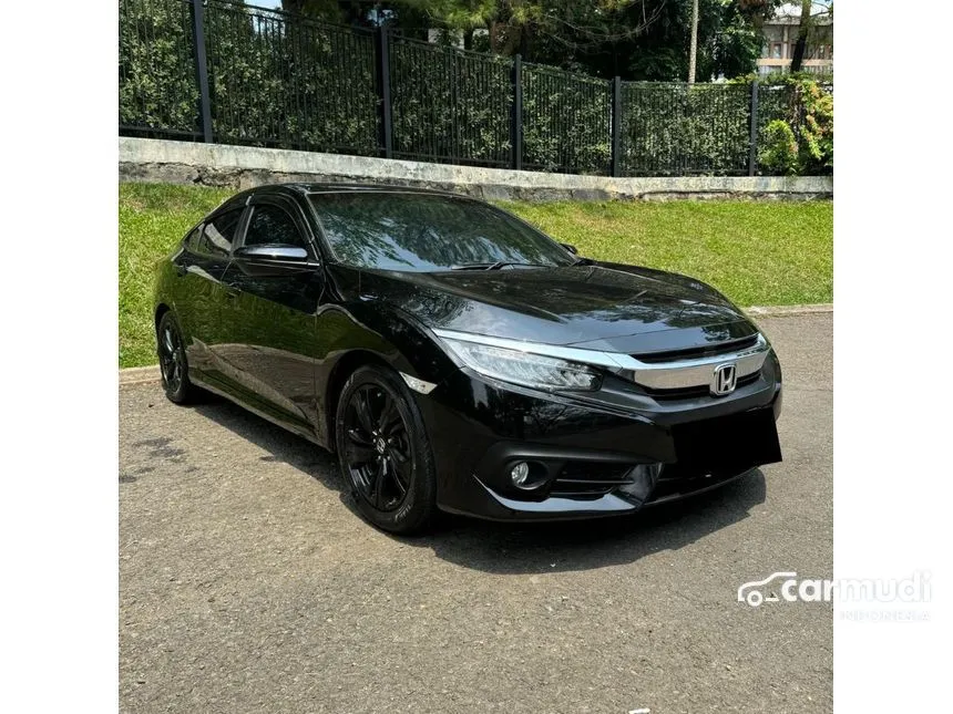 2017 Honda Civic ES Sedan