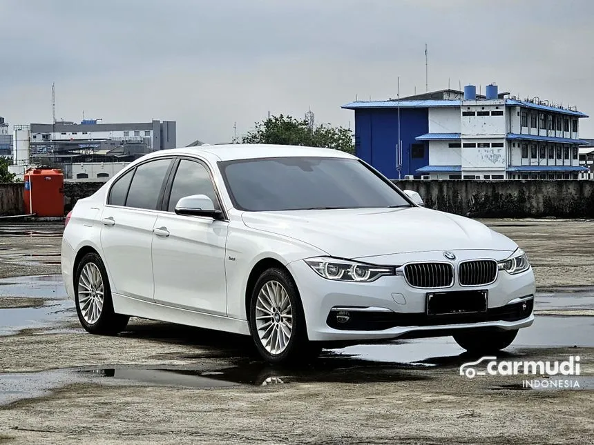 Jual Mobil BMW 320i 2018 Luxury 2.0 di DKI Jakarta Automatic Sedan Putih Rp 435.000.000