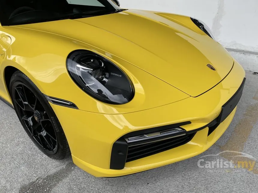 2021 Porsche 911 Turbo S Coupe