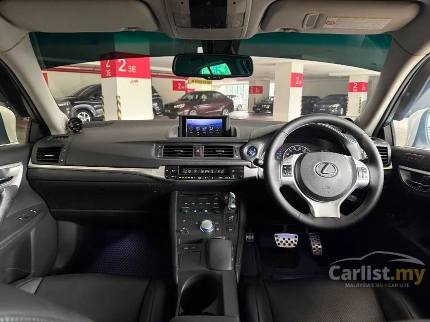2013 Lexus CT 200h F Sport Hatchback