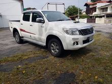 2015 Toyota Hilux 2.5 G VNT Pickup Truck (A)