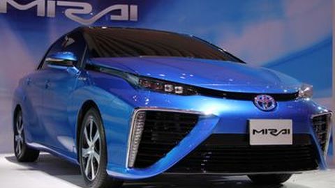Bisakah Air Sisa Pembakaran Toyota Mirai Diminum?