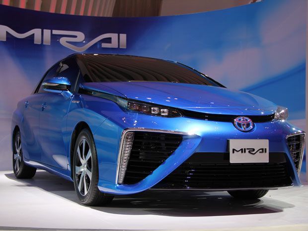 Bisakah Air Sisa Pembakaran Toyota Mirai Diminum?