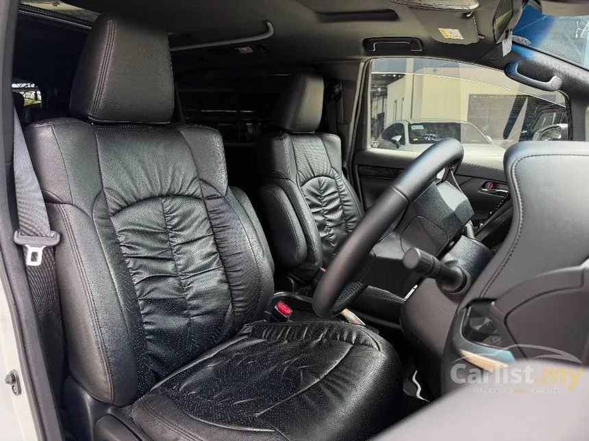 2022 Toyota Vellfire Golden Eyes III MPV