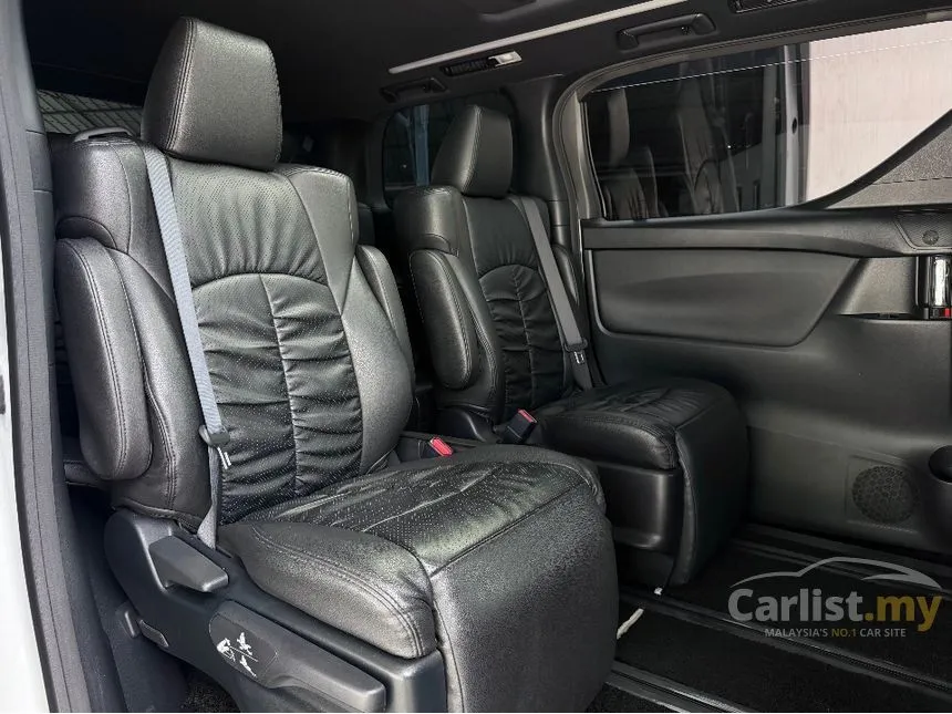 2022 Toyota Vellfire Golden Eyes III MPV
