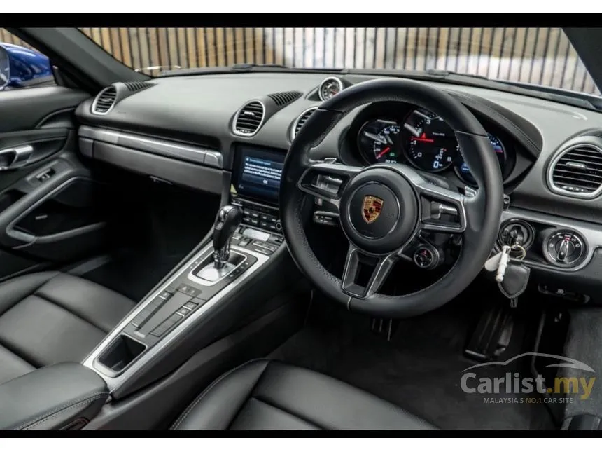 2022 Porsche 718 Cayman Coupe