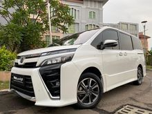 2018 Toyota Voxy 2.0 R80 Wagon