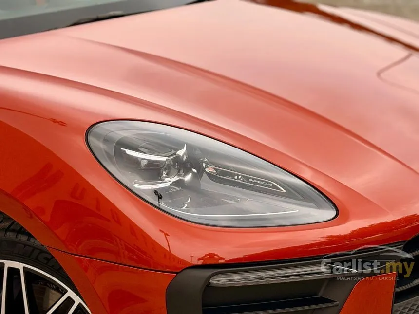 2022 Porsche Macan SUV