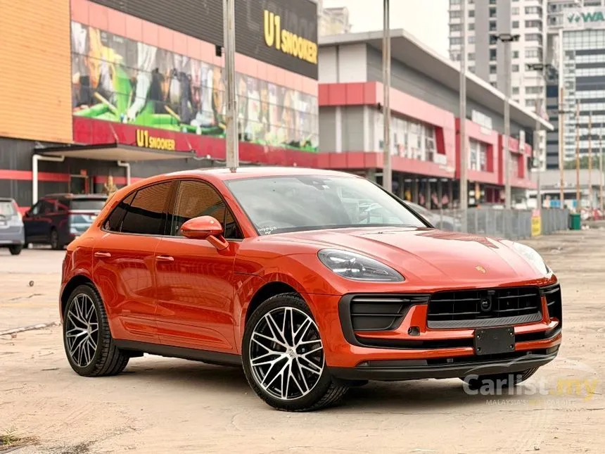2022 Porsche Macan SUV
