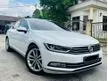 Used 2018 Volkswagen Passat 2.0 TSI Highline (A) FULL SERVICES LOW MILE 63KM WITH WARRANTY