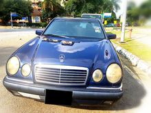 1996 Mercedes-Benz E230 2.3 Classic Sedan