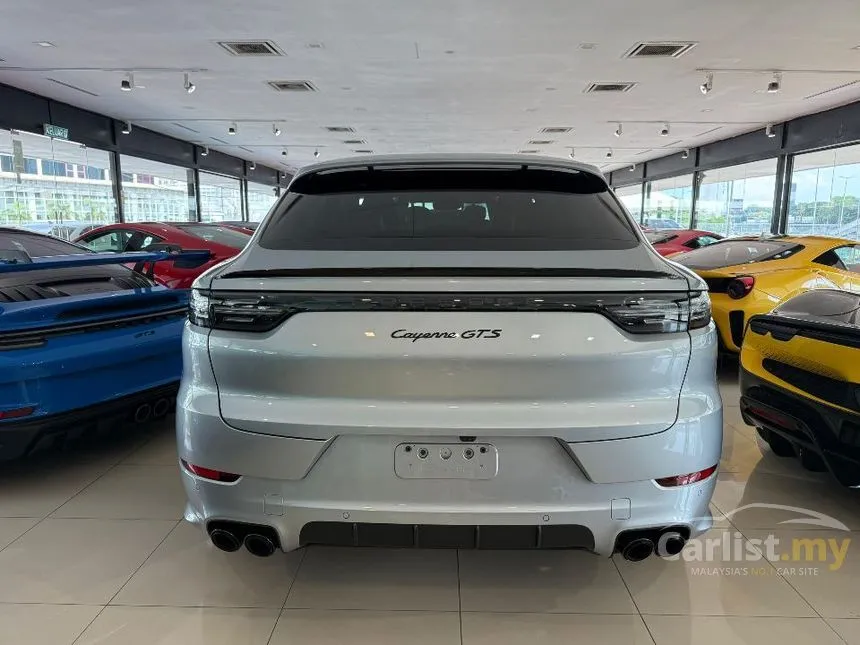 2022 Porsche Cayenne GTS Coupe