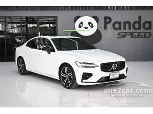 2022 Volvo S60 2.0 Recharge T8 R-Design Sedan