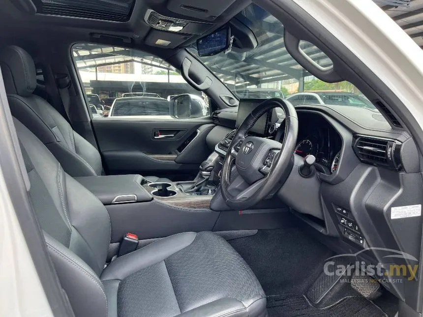 2023 Toyota Land Cruiser J300 ZX Modellista 7 Seater SUV