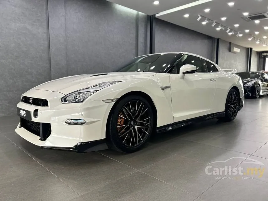2023 Nissan GT-R Coupe