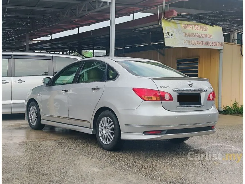 2011 Nissan Sylphy Luxury Sedan