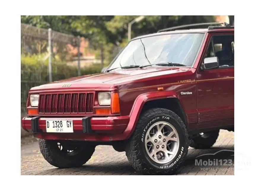 1994 Jeep Cherokee 5 Door SUV