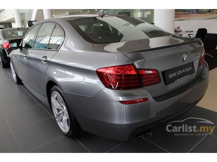 Bmw 528i 16 M Sport 2 0 In Selangor Automatic Sedan Grey For Rm 3 800 Carlist My