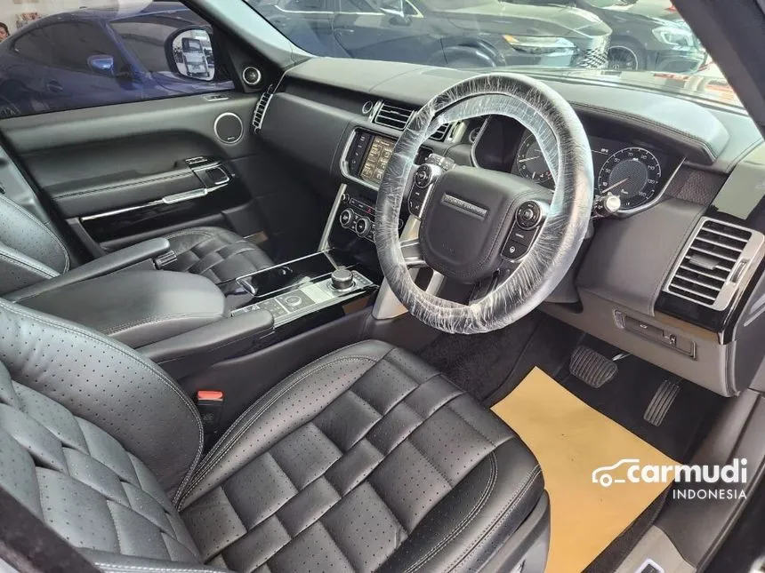 2013 Land Rover Range Rover Vogue SE SUV