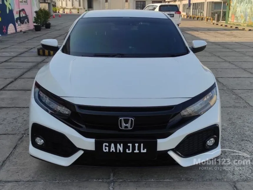 Jual Mobil Honda Civic 2019 E 1.5 di DKI Jakarta Automatic Hatchback Putih Rp 372.000.000