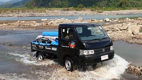 Suzuki Carry Pick Up Dominasi Kendaraan Niaga Ringan di Tengah Pandemi