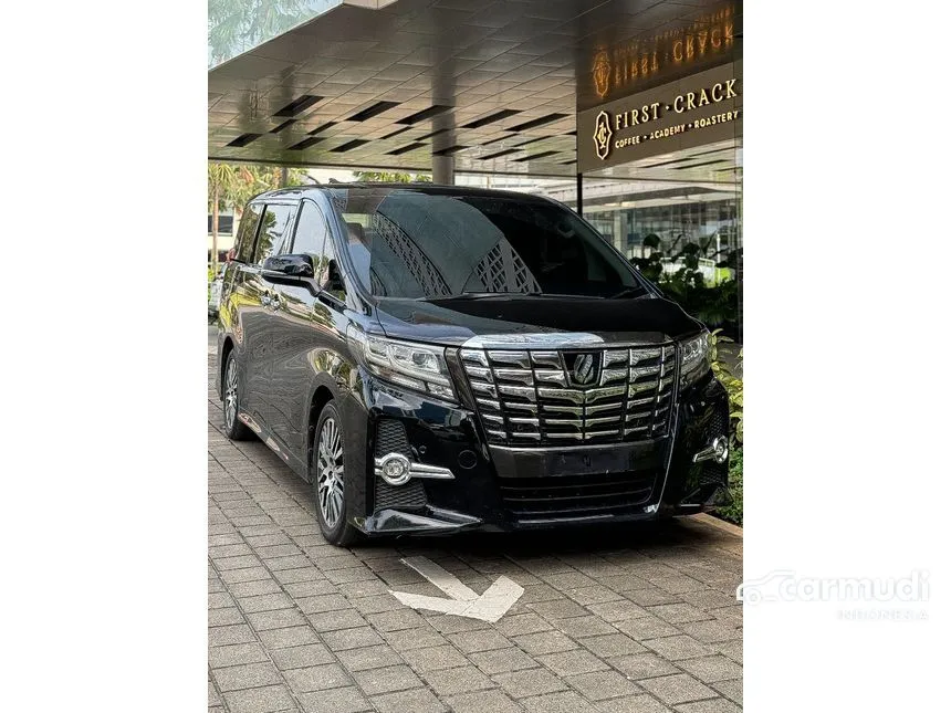 2015 Toyota Alphard SC MPV