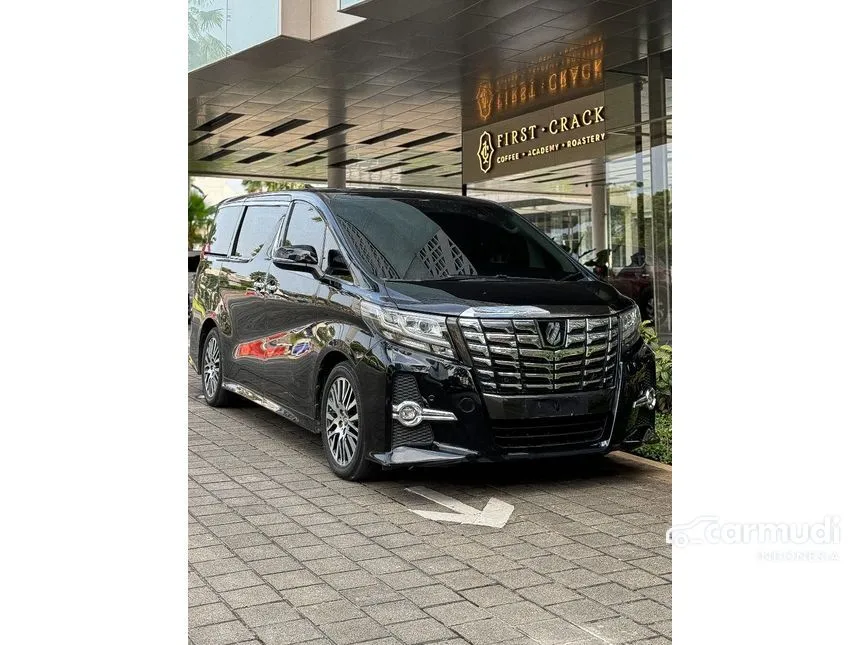 2015 Toyota Alphard SC MPV