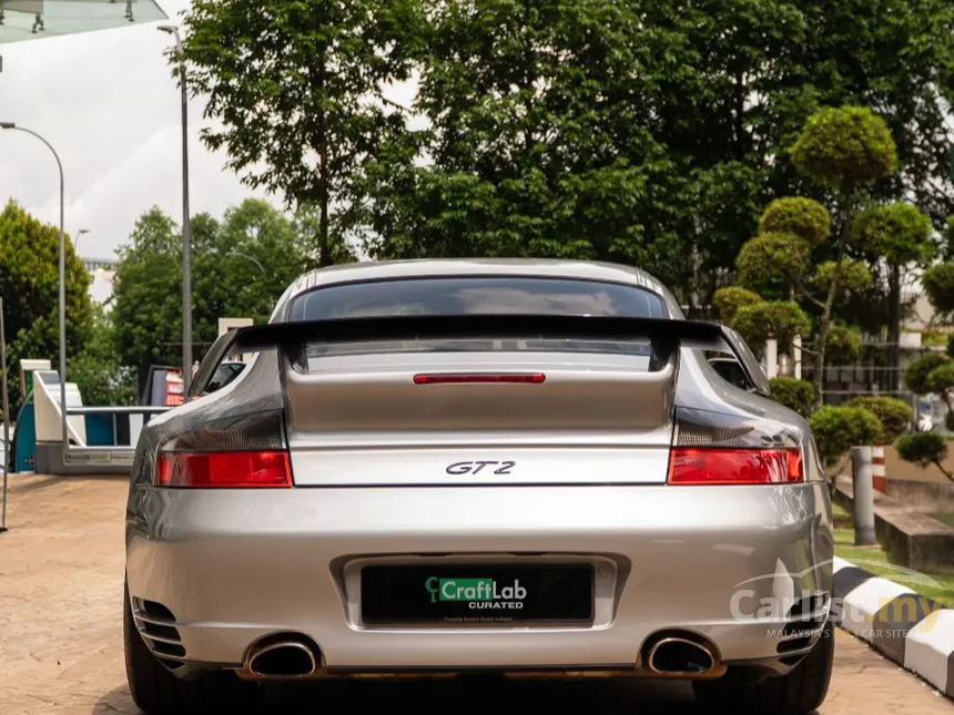 2002 Porsche 911 GT2 Coupe