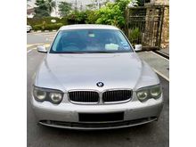 2002 BMW 735i 3.6 Sedan