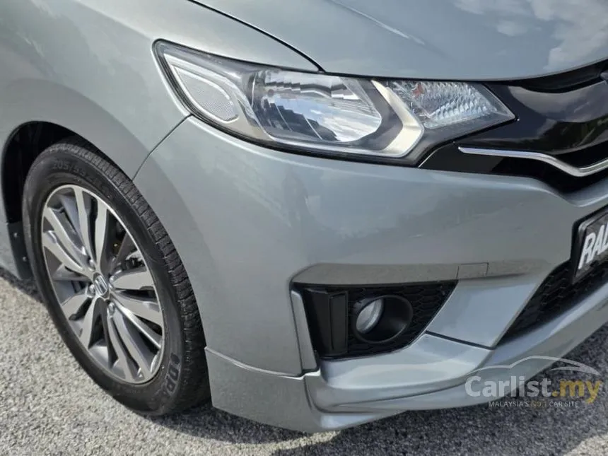 2015 Honda Jazz V Hatchback