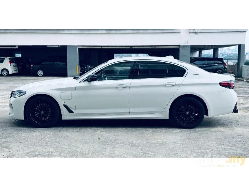 2019 BMW 530e M Sport Sedan