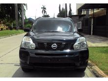 Nissan X-Trail 2.5 ST AT Hitam