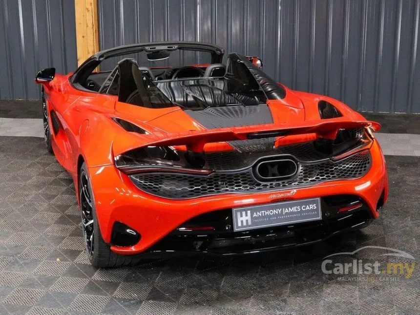 2025 McLaren GT Coupe