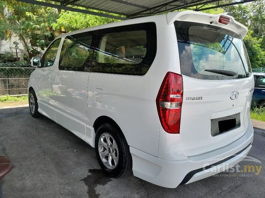 2009 Hyundai STAREX TQ 2.5 GLS Van