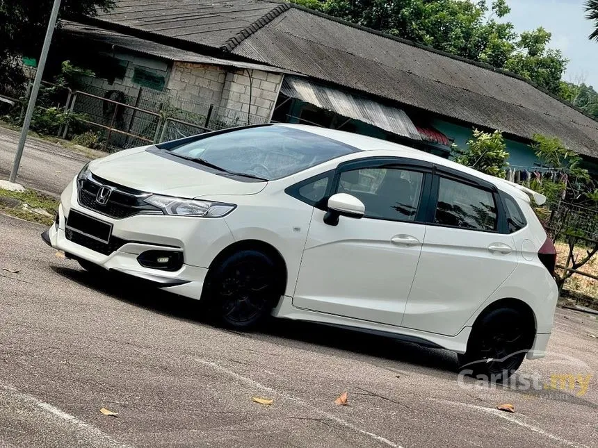 2017 Honda Jazz Hybrid Hatchback