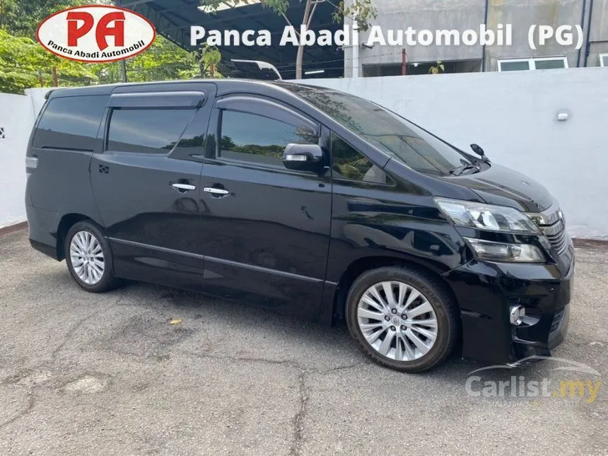 2013 Toyota Vellfire Z MPV