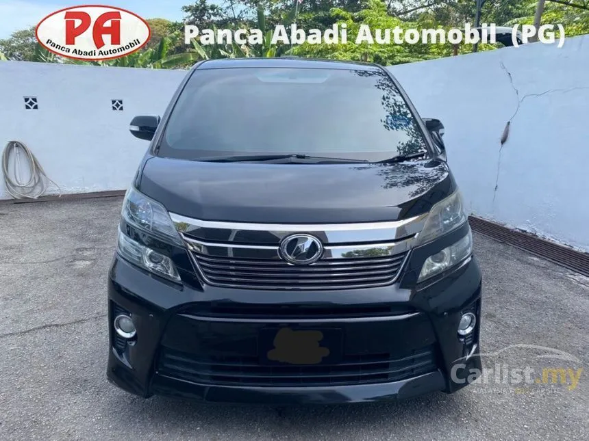 2013 Toyota Vellfire Z MPV