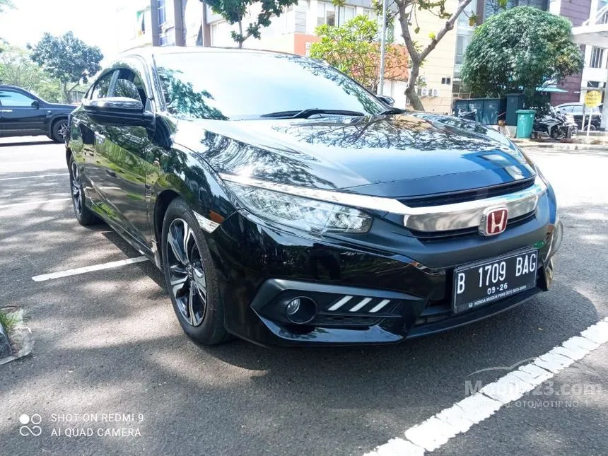 Jual Mobil Honda Civic 2016 ES 1.5 di Jawa Barat Automatic Sedan Hitam Rp 298.000.000