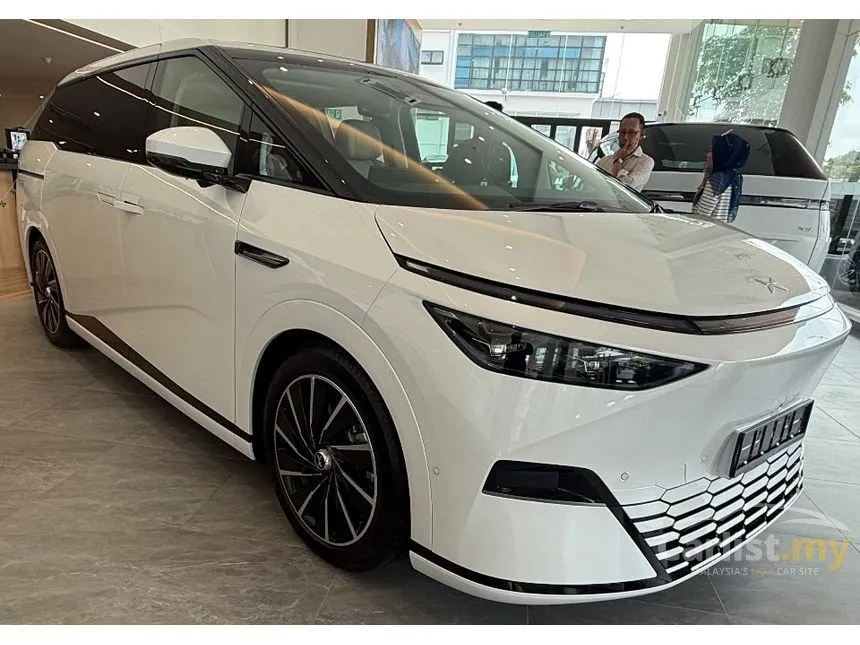 2025 XPeng X9 Long Range Pro Plus MPV