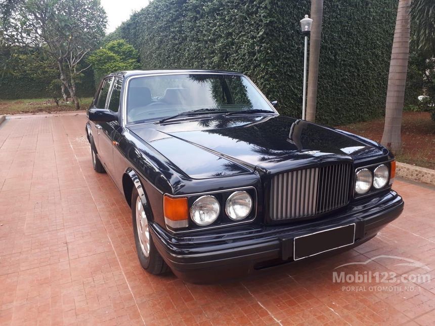 Jual Mobil Bentley Brooklands 1996 V8 6 7 Automatic 6 8 Di Dki Jakarta Automatic Sedan Biru Rp 685 000 000 5644955 Mobil123 Com