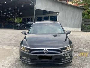 2017 Volkswagen Passat 2.0 TSI Highline Sedan