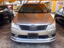 2011 Toyota Innova 2.0 G MPV - ONLY 40k MILLEAGE
