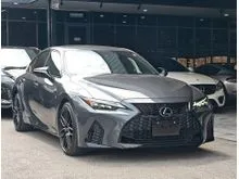 2022 Lexus IS 300 2.0 F Sport Sedan / Showroom condition /