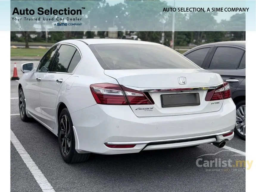 2018 Honda Accord VTi-L Sedan