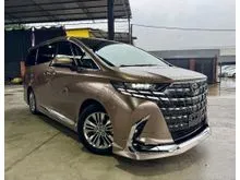 2024 Toyota Alphard 2.5 Z DIM BSM HUD SUNROOF SIDE STEP ROOF MONITOR GRADE 5A 8K+ KM JAPAN UNREG