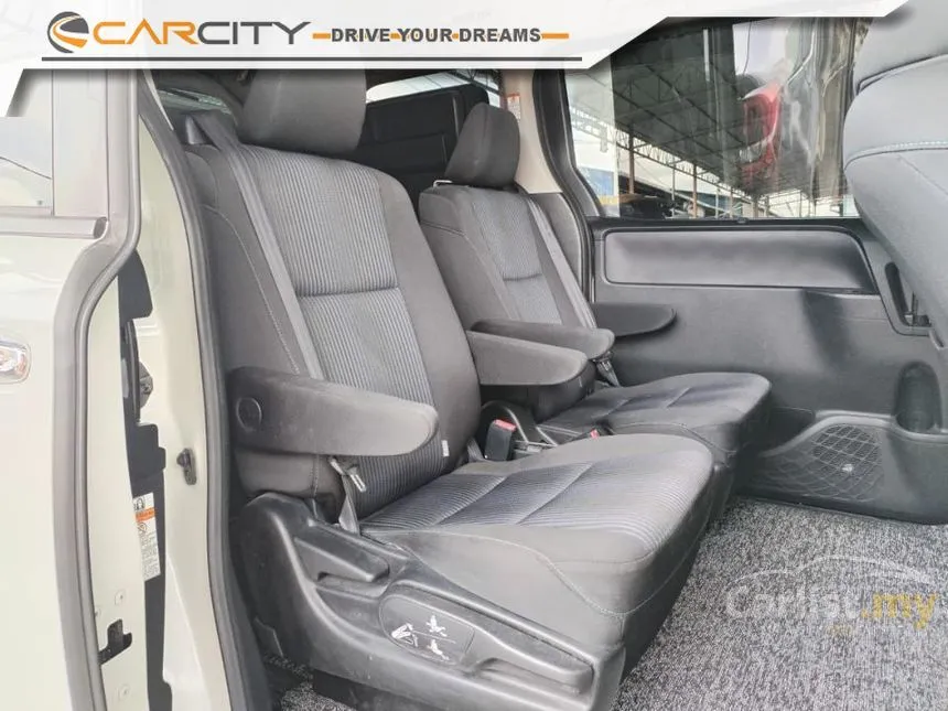2017 Toyota Voxy ZS Kirameki Edition MPV