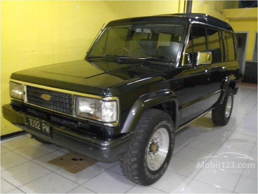 Jual Mobil  Chevrolet Trooper 1995 2 3 Manual 2 3 di Jawa 