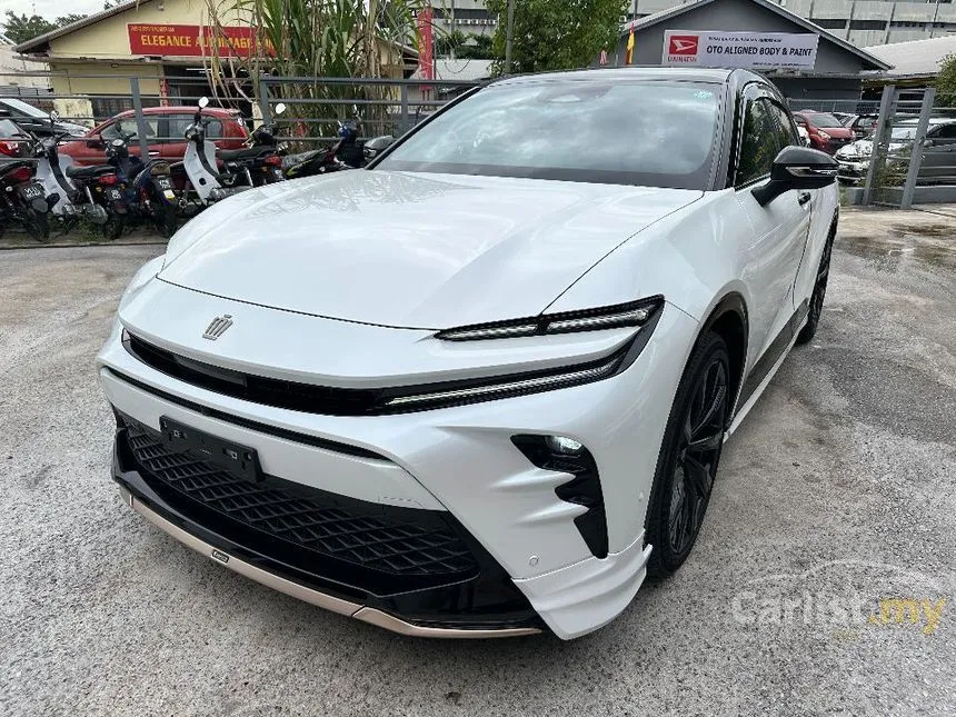 2024 Toyota Crown Sport Z PHEV SUV