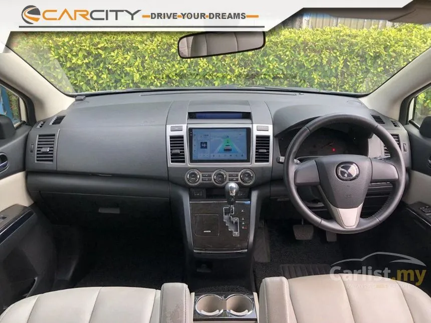 2012 Mazda 8 MPV